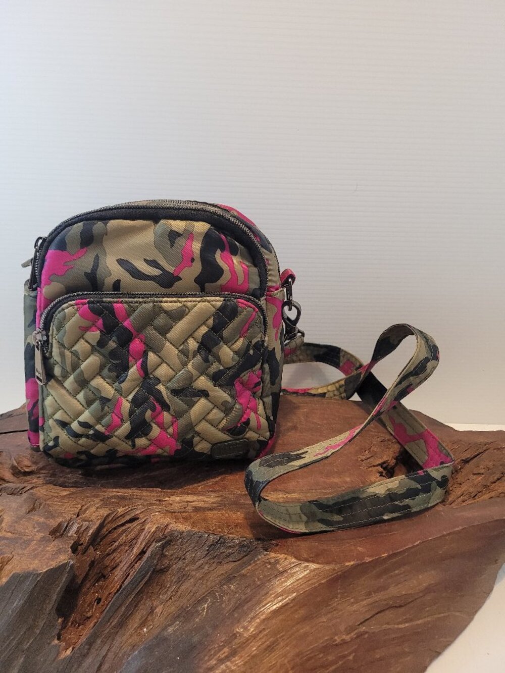 Lug Can Can Camo Orchid Convertible Crossbody